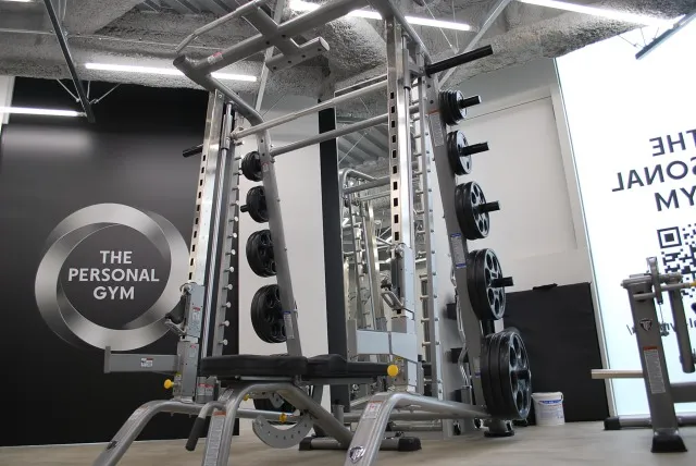 THE PERSONAL GYM天神橋筋六丁目店の店内の様子